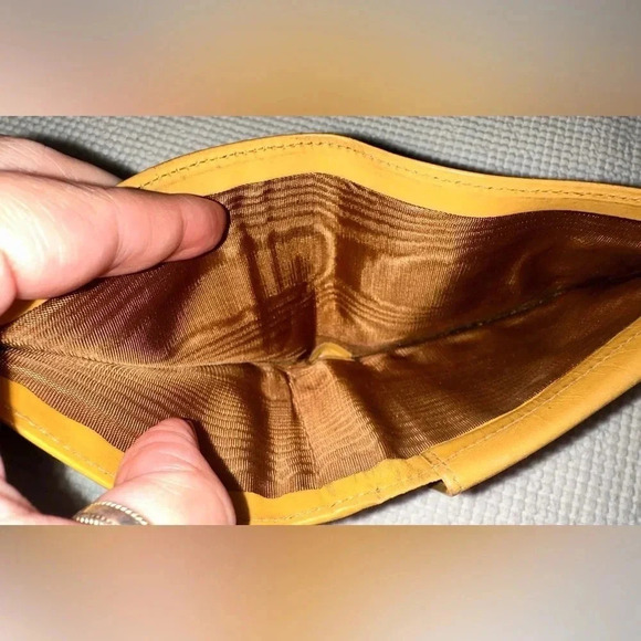 Celine Macadam Bi-Fold Wallet With Snappy Change Pocket - Picture 5 of 11